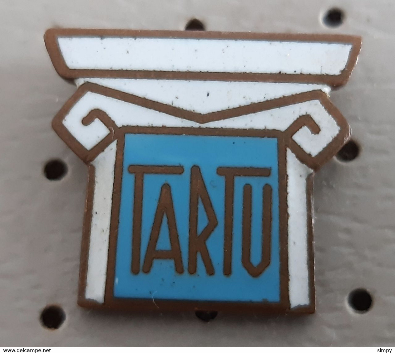 TARTU Coat Of Arms Estonia Vintage Enamel Pin - Città