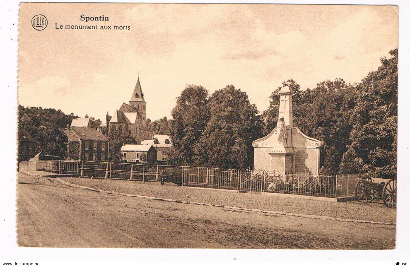 B-9248  SPONTIN : La Monument Aux Morts - Yvoir