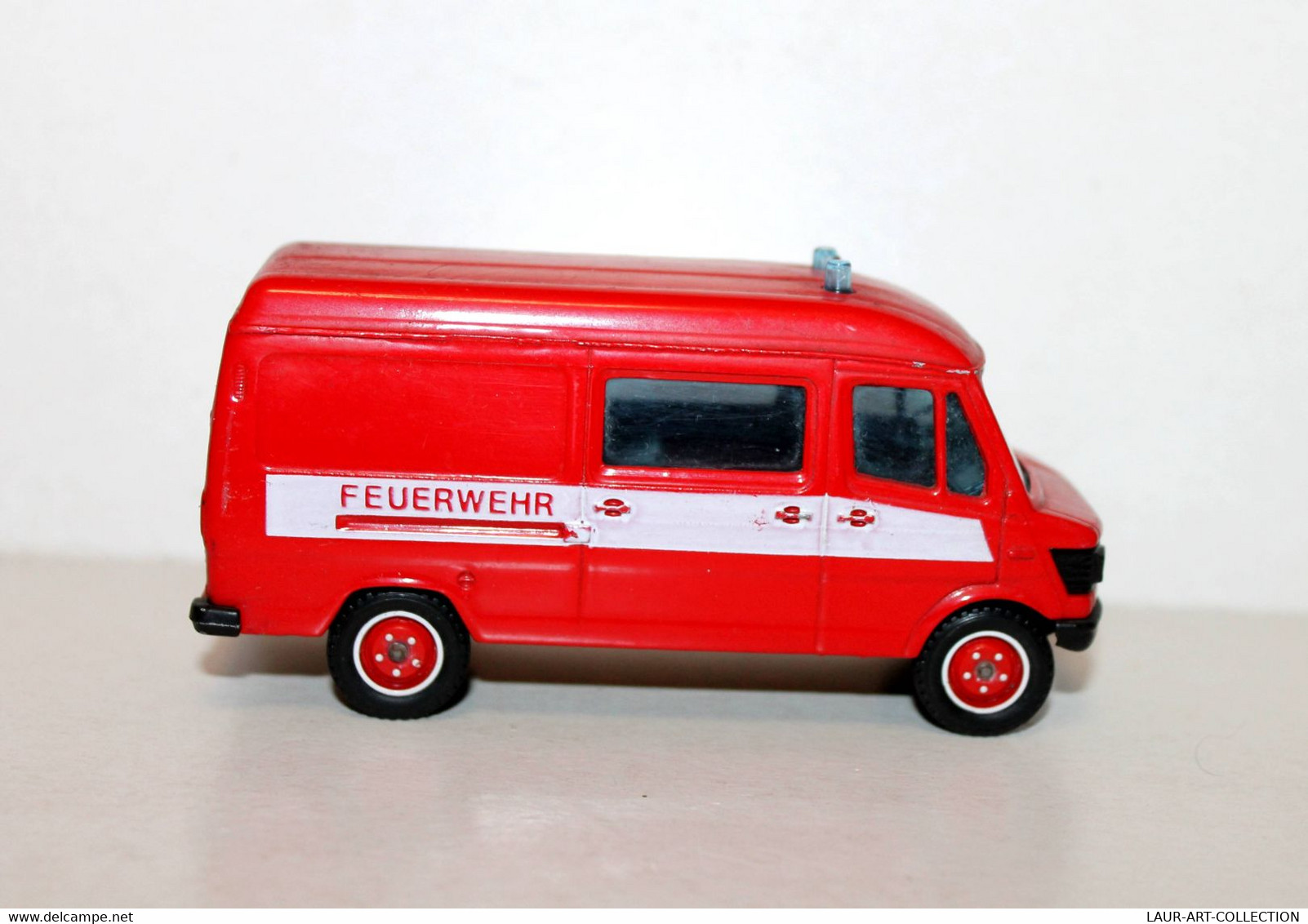 SOLIDO - MERCEDES 407D N°2131 09.90 - CAMION VEHICULE POMPIER - 1/50 - FEUERWEHR, VOITURE AUTOMOBILE MINIATURE (2811.11) - LKW, Busse, Baufahrzeuge