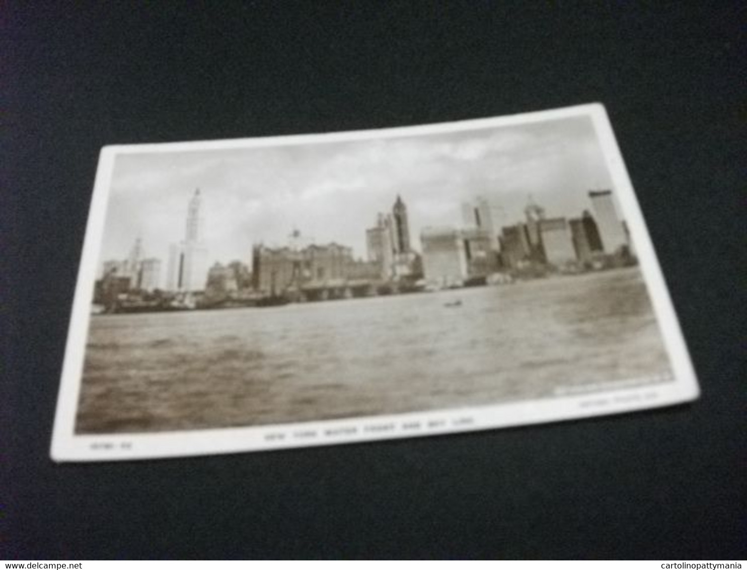 NEW YORK WATER FRONT AND SKY LINE FALL RINE LINE NAVE SHIP USA - Transports