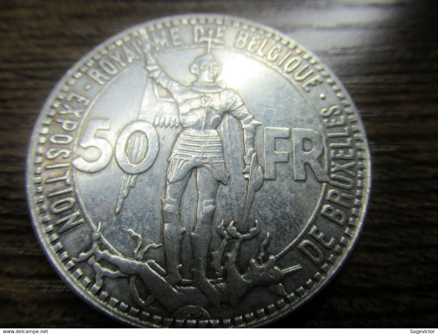 50 francs belgique  1935  4 pièces avec trait fracture du coin.