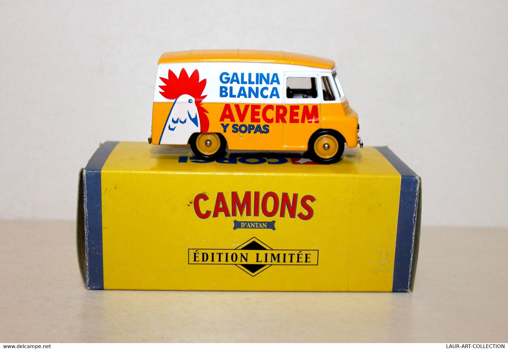 CORGI - CAMIONNETTE LIVRAISON MORRIS LD 150, PUB AVECREM, CAMION ANTAN 1956-2000 - AUTOMOBILE MINIATURE (2811.31) - Corgi Toys