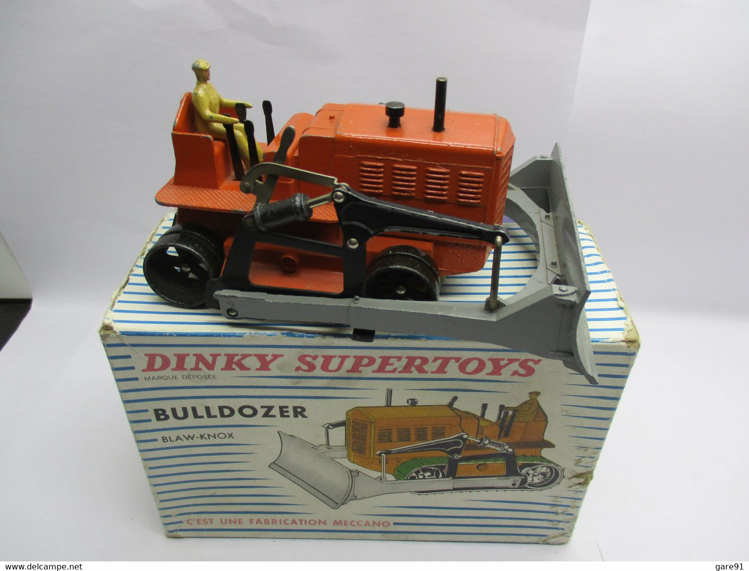 Dinky Toys  BULLDOZER - Dinky