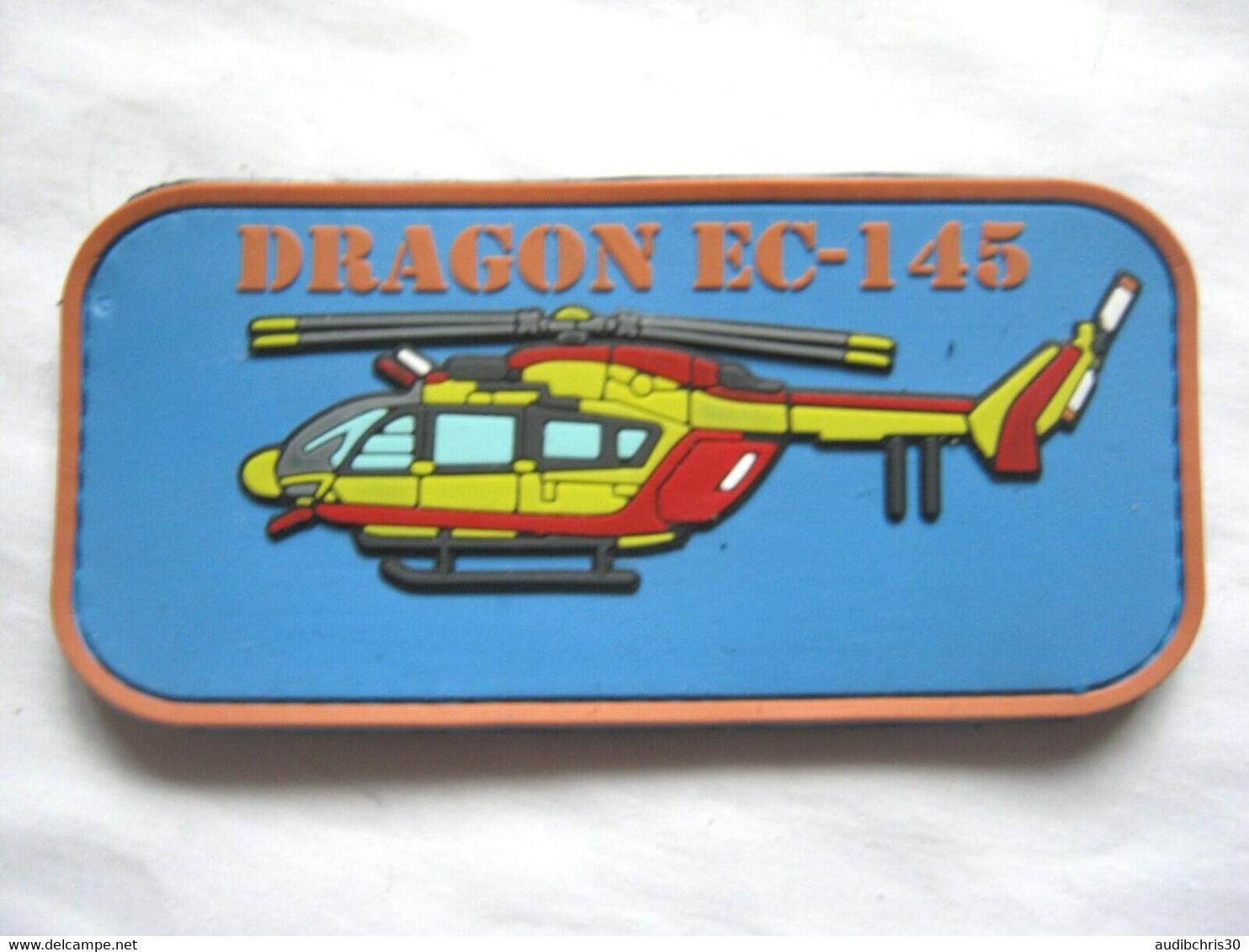 PVC SECURITE CIVILE DRAGON EC-145 HELICOPTERE SCRATCH AU DOS NEUF - Firemen