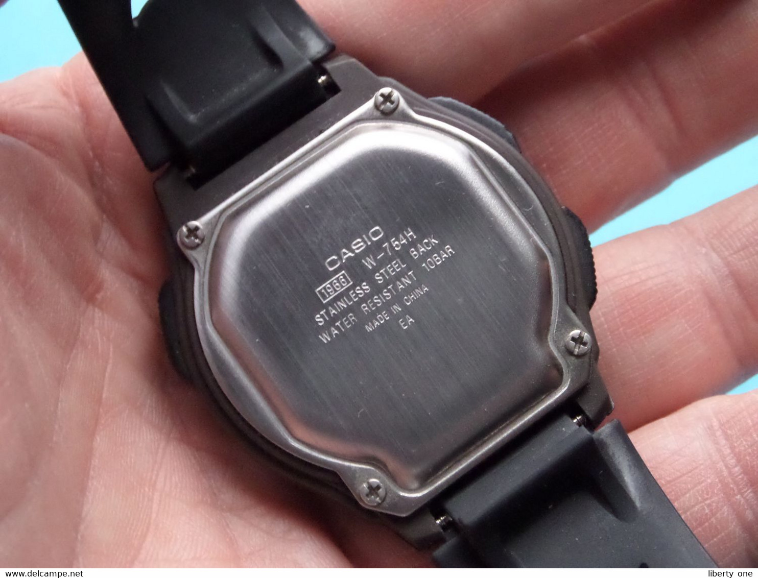 CASIO Horloge / Watch ( Please See > Voir SCANS Svp ) Working - Fonctionne ( Je Ne Suis Pas Un Expert ) ! - Moderne Uhren