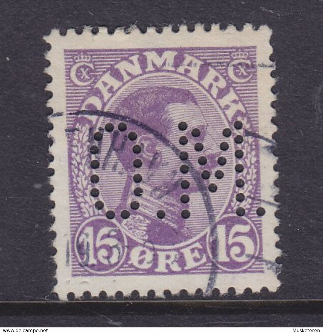 Denmark Perfin Perforé Lochung (O11) 'O.M.' Otto Madsen & H. F. C. Schacke, København Chr. X. Stamp (2 Scans) - Variedades Y Curiosidades