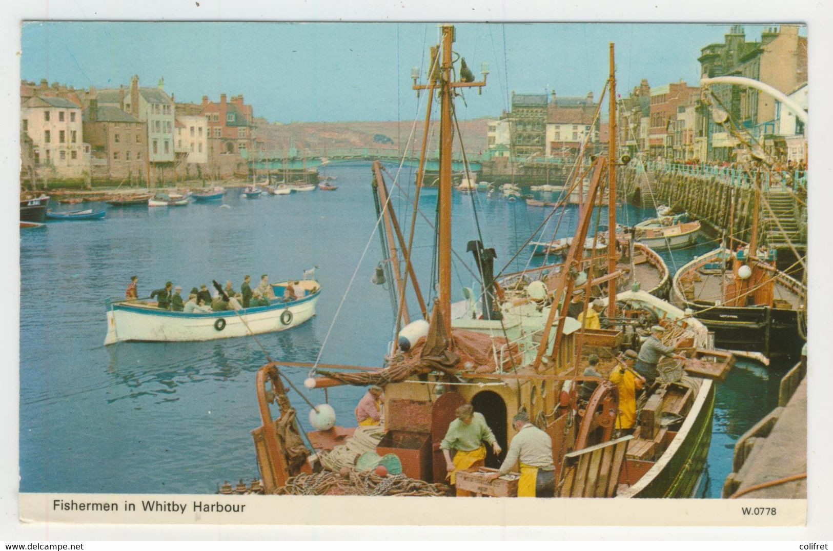 Yorkshire - Fishermen In Whitby Harbour - Harrogate