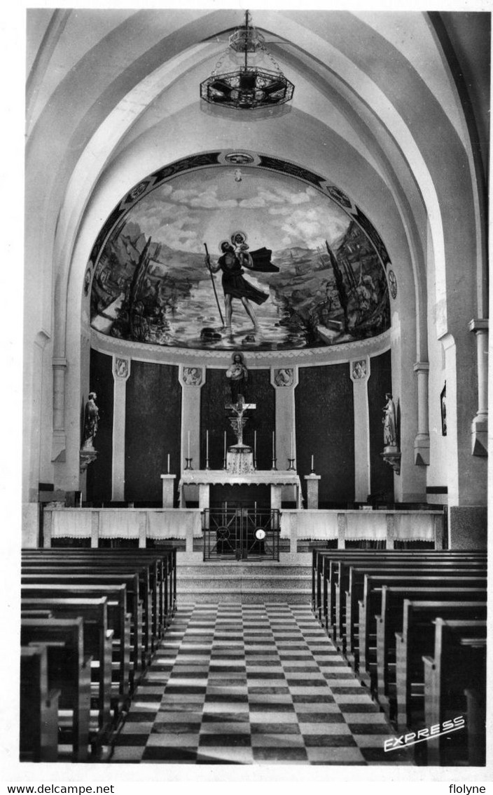 Saint Christophe Et Le Laris - Intérieur De L'église Du Village - Autres & Non Classés