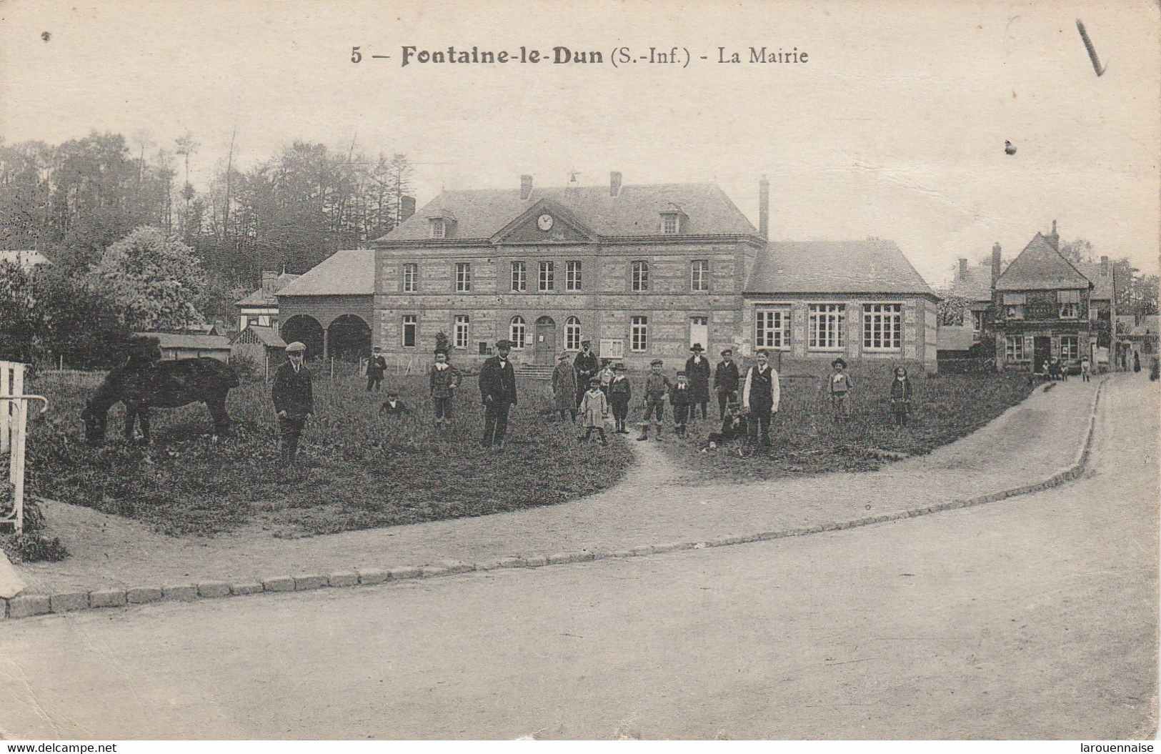 76 - FONTAINE LE DUN - La Mairie - Fontaine Le Dun