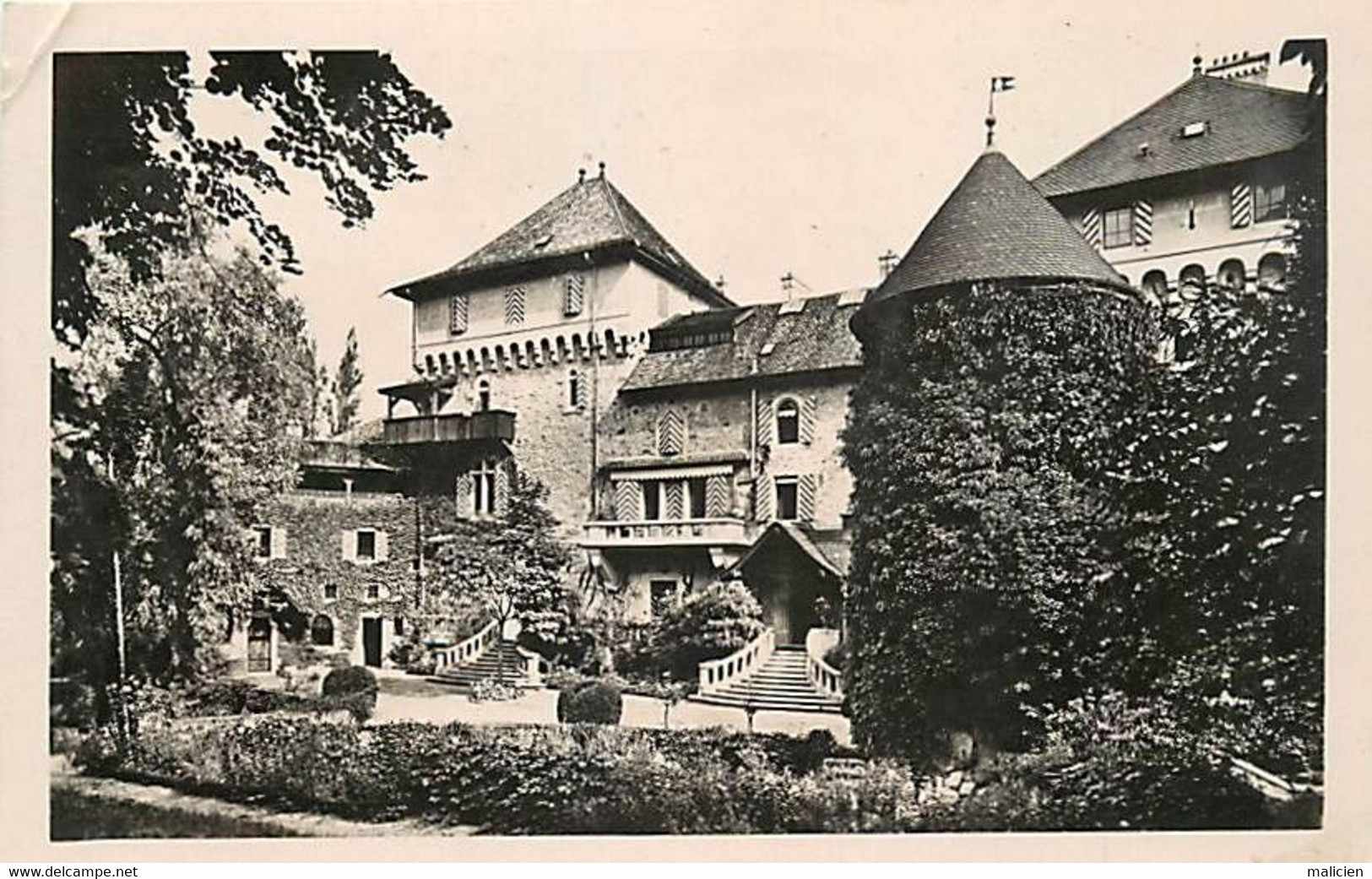 - Dpts Div.-ref-BG754- Haute Savoie - Lugrin Tourronde - Château De La Duchesse De Vendôme - Châteaux - - Lugrin