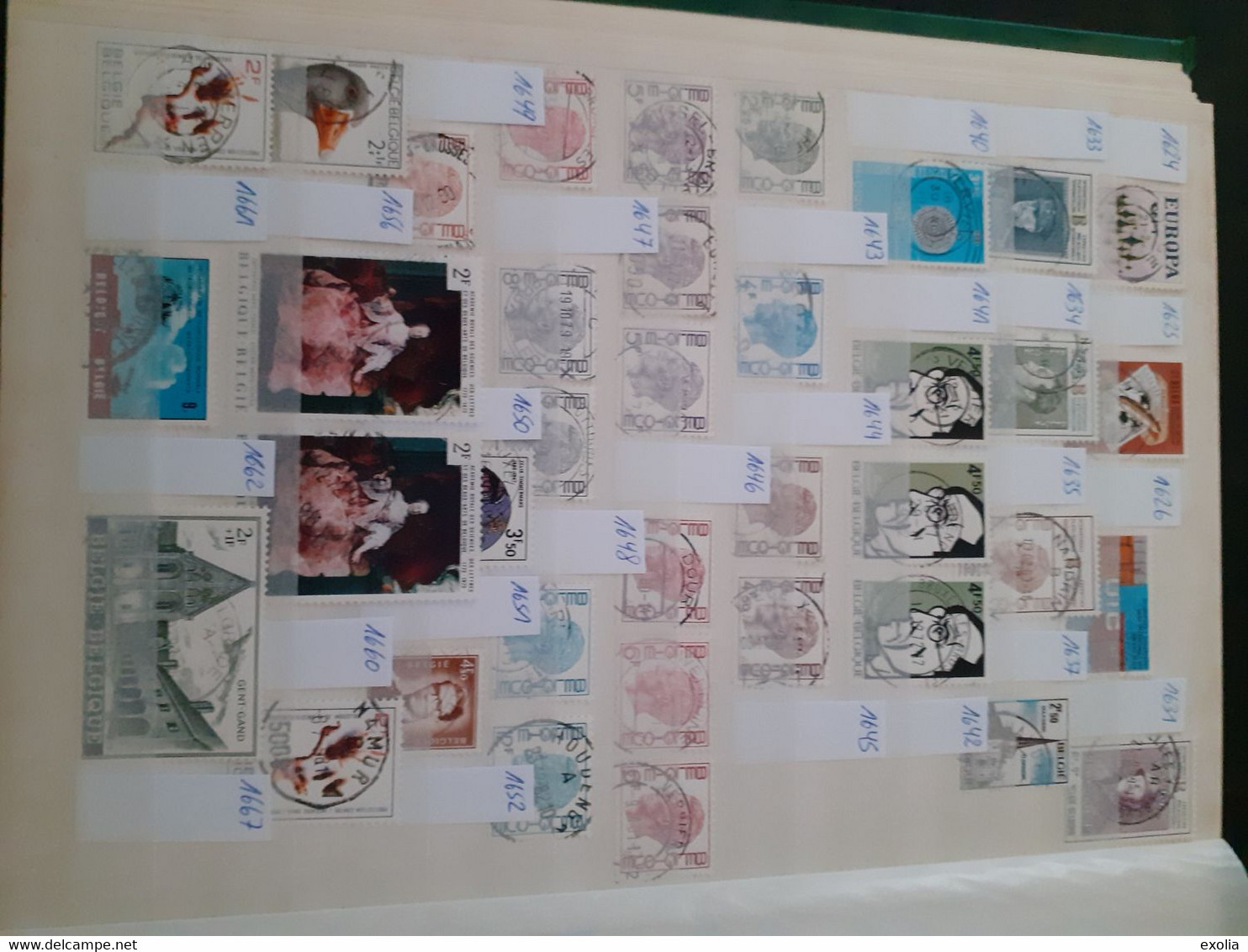 Collection timbres Belgique lot 3 albums oblitérations centrales choisies concours entre COB numéros 30 et 4415. Lire