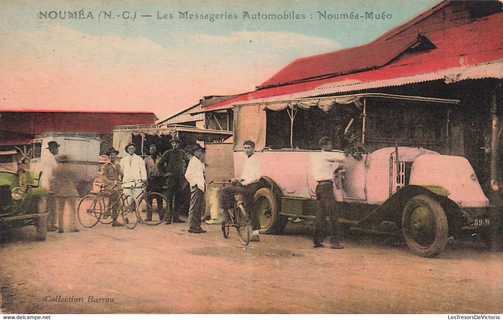 CPA NOUVELLE CALEDONIE - Noumea - Les Messageries Automobiles - Noumea Muéo - Colorisé - RARE - Collec Barrau - New Caledonia