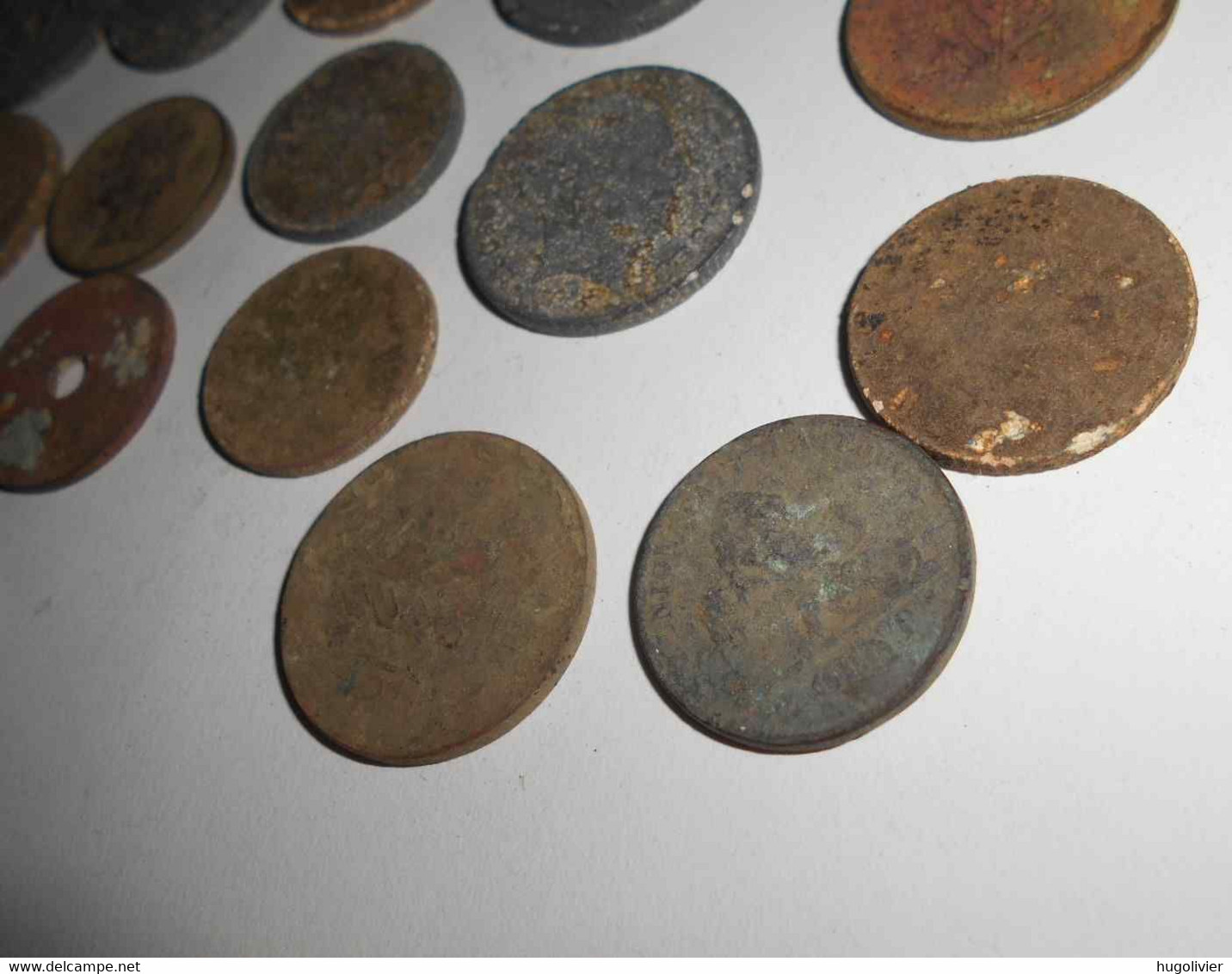 Lot De 17 Monnaies 20e Siècle Belgique à Nettoyer Et Identifier - Collections