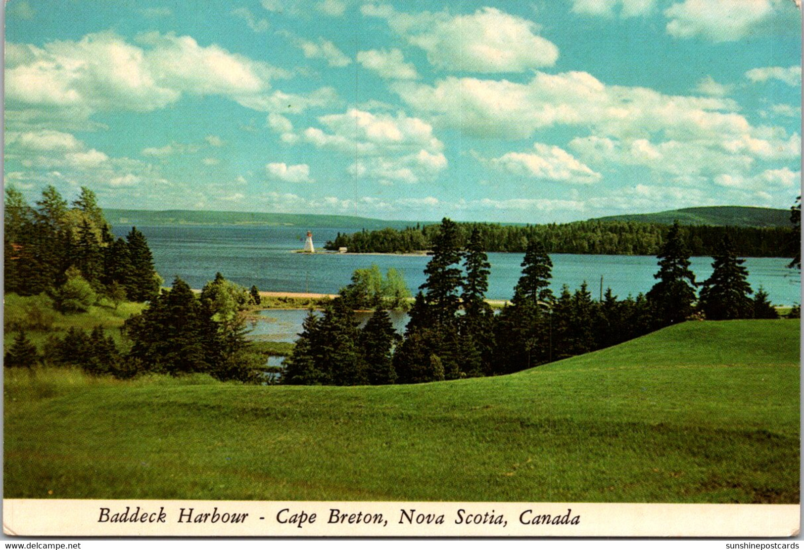 Canada Nova Scotia Cape Breton Baddeck Harbor - Cape Breton