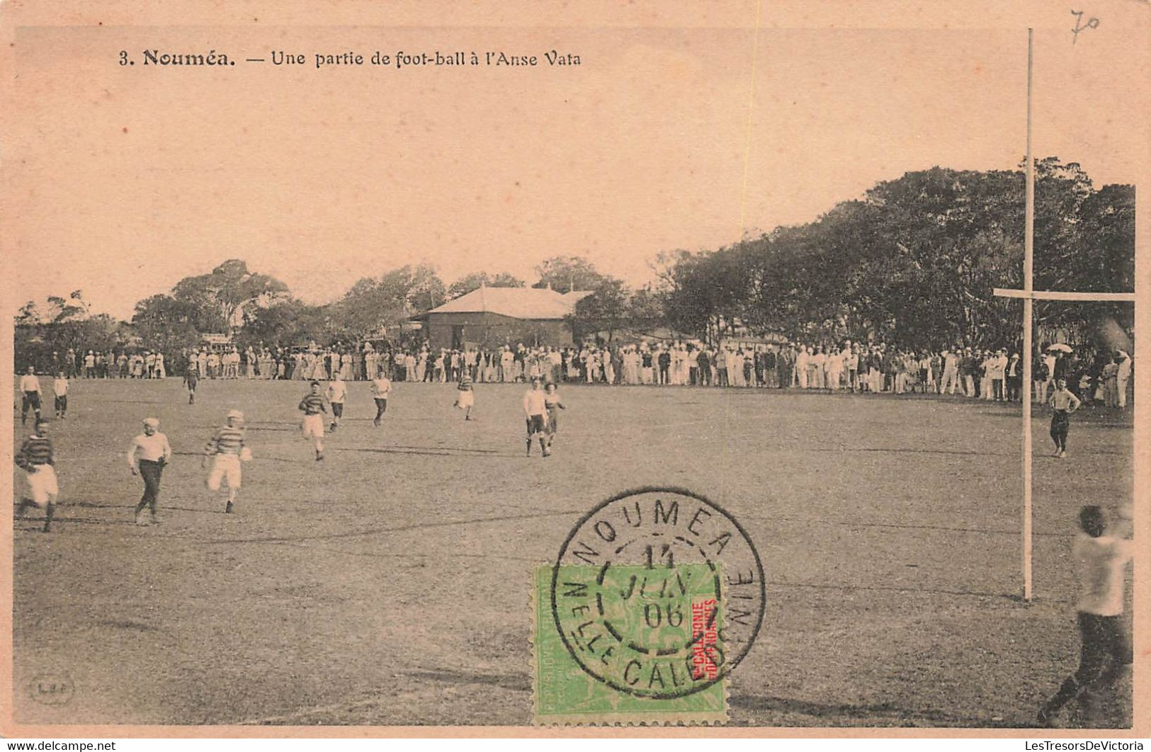 CPA NOUVELLE CALEDONIE - Nouméa - Une Partie De Foot Ball à L'anse Vata - Sport Football - Nueva Caledonia