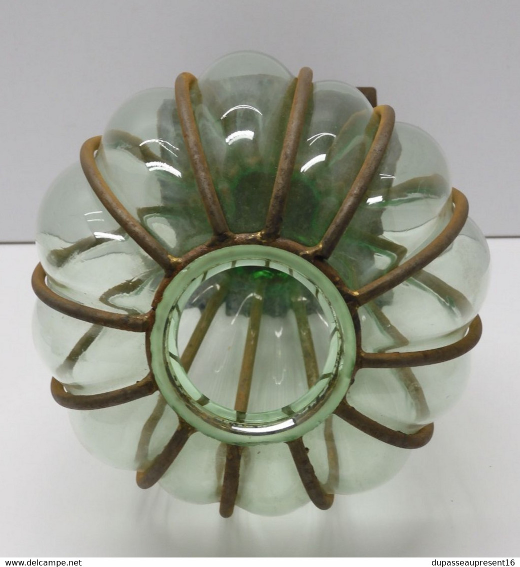 *JOLI VASE VERRE en CAGE VERRE VERT ET METAL ROUILLE COLLECTION Déco XXe  E