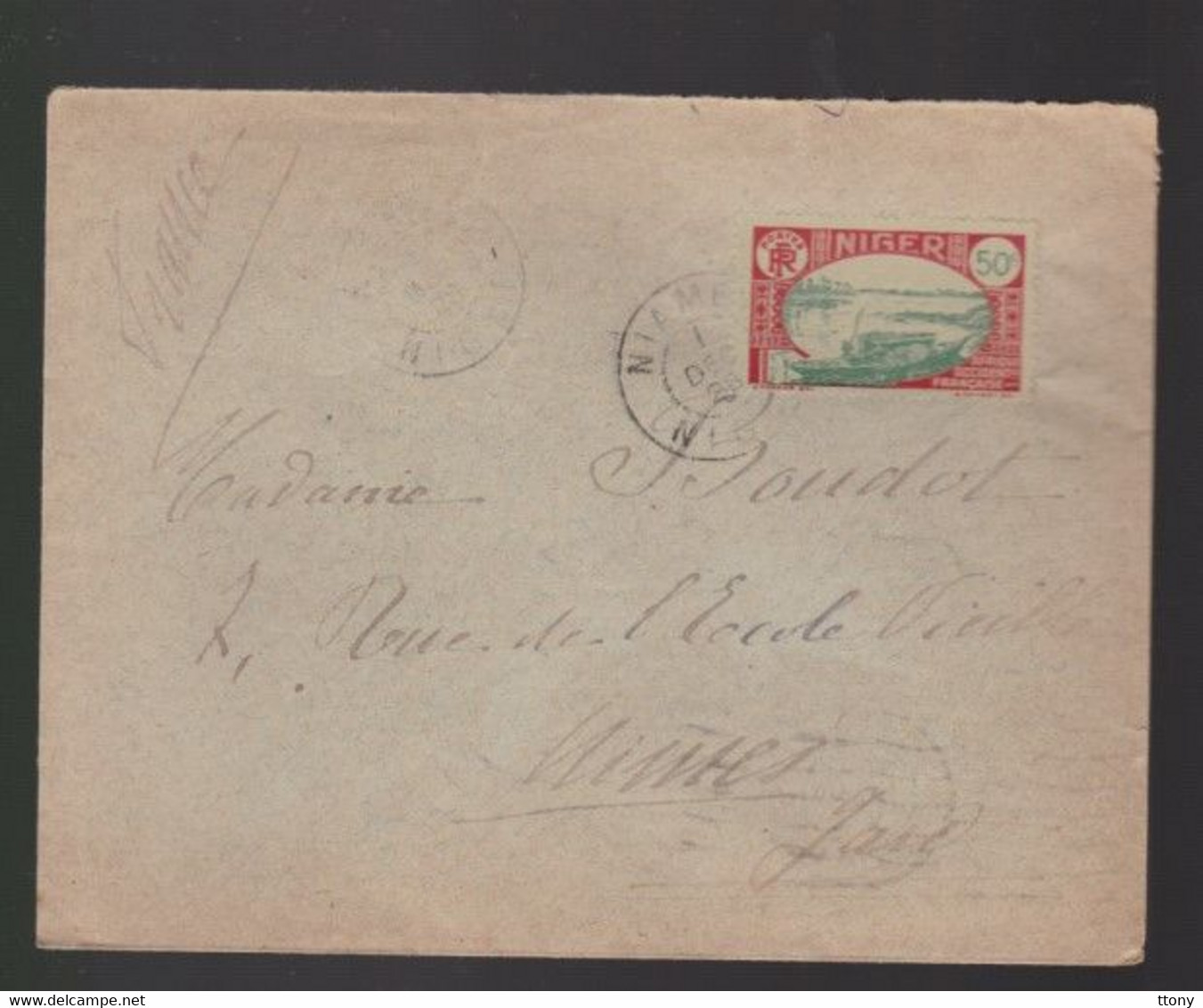 Un Timbre  50c Sur Enveloppe    Niamey   Territoire Du Niger Année 1928   Destination  Nîmes Gard - Cartas & Documentos