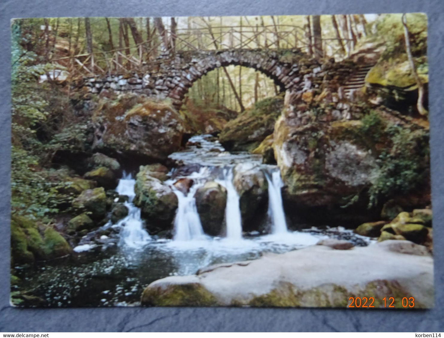 LA PITTORESQUE CASCADE DU SCHIESSENTUMPEL AU MULLERTHAL - Müllerthal