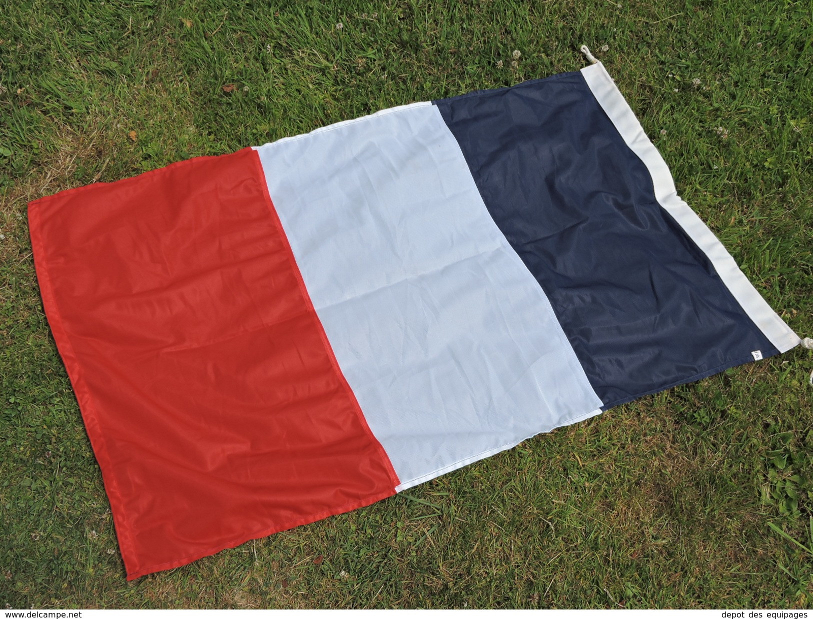 PAVILLON FRANCE MARINE NATIONALE TAILLE N°15 ETAT NEUF - Drapeaux