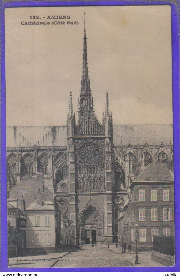 Carte Postale 80. Amiens  La Cathédrale    Très Beau Plan - Allaines