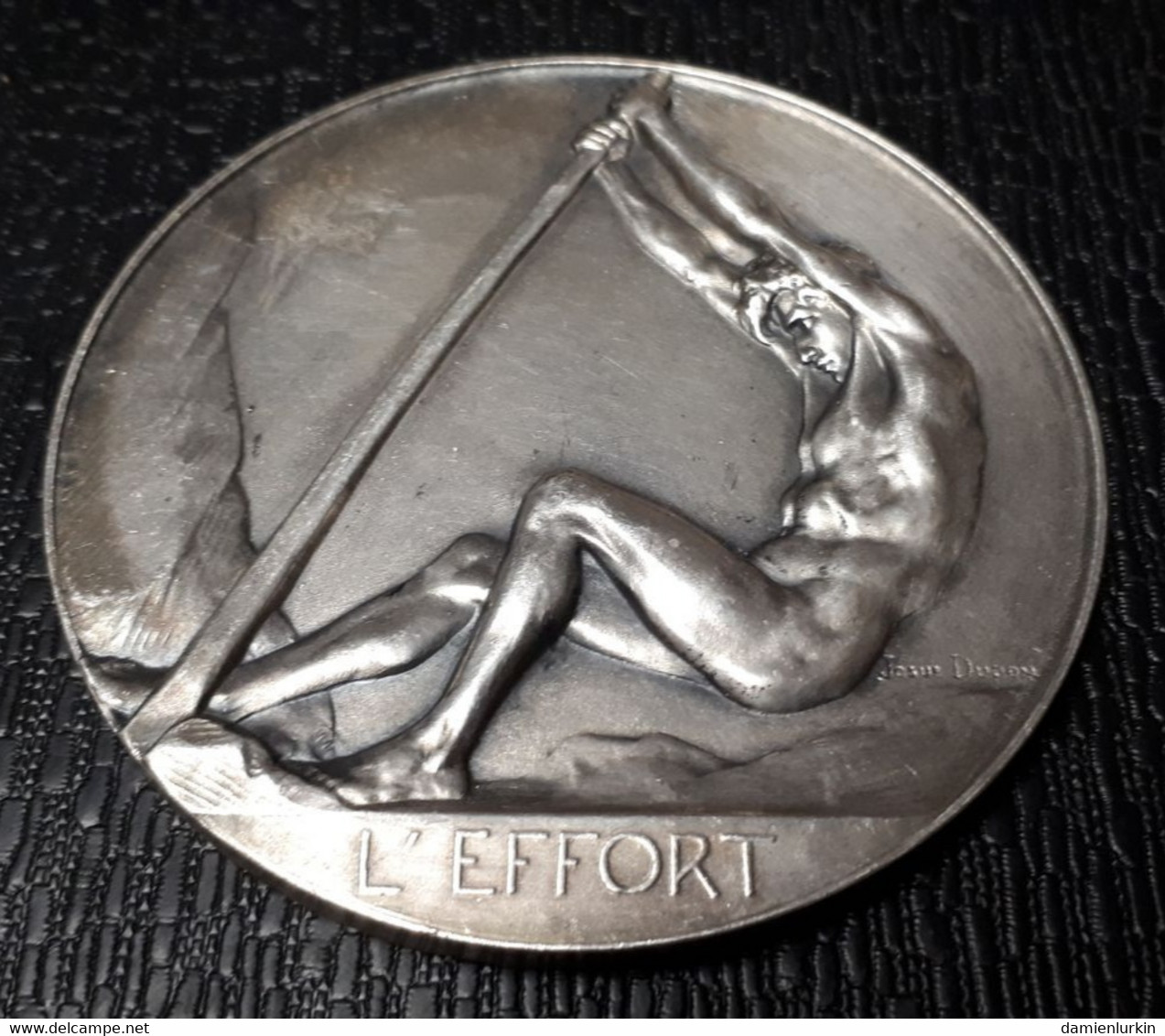 BELGIQUE MEDAILLE  L'EFFORT HOMMAGE DE GRATITUDE DES ACIERIES ET MINIERES DE LA SAMBRE A DELAUW ARMAND OCTOBRE 1962 - Professionals / Firms