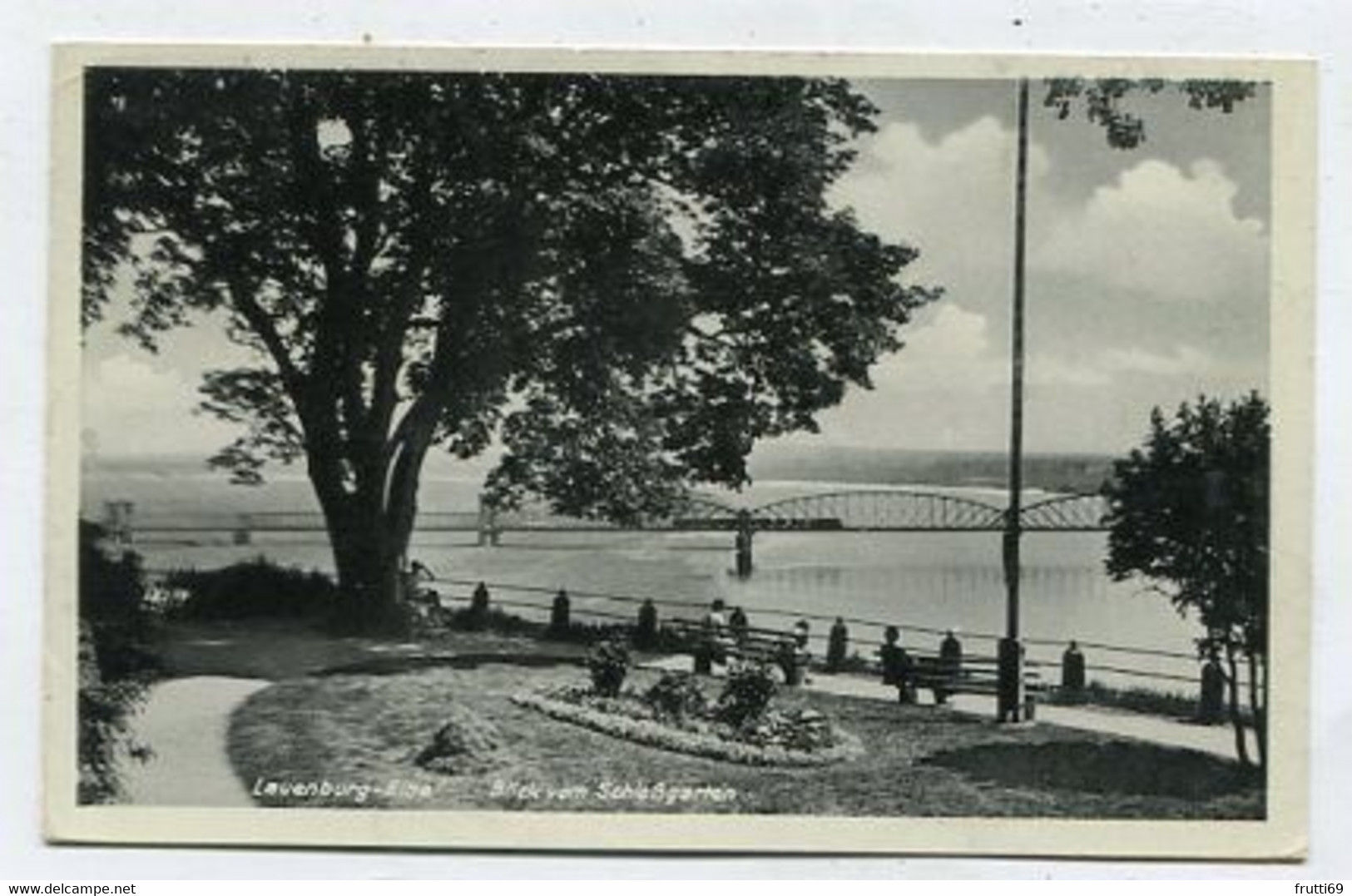 AK 096727 GERMANY - Lauenburg / Elbe - Blick Vom Schloßgarten - Lauenburg