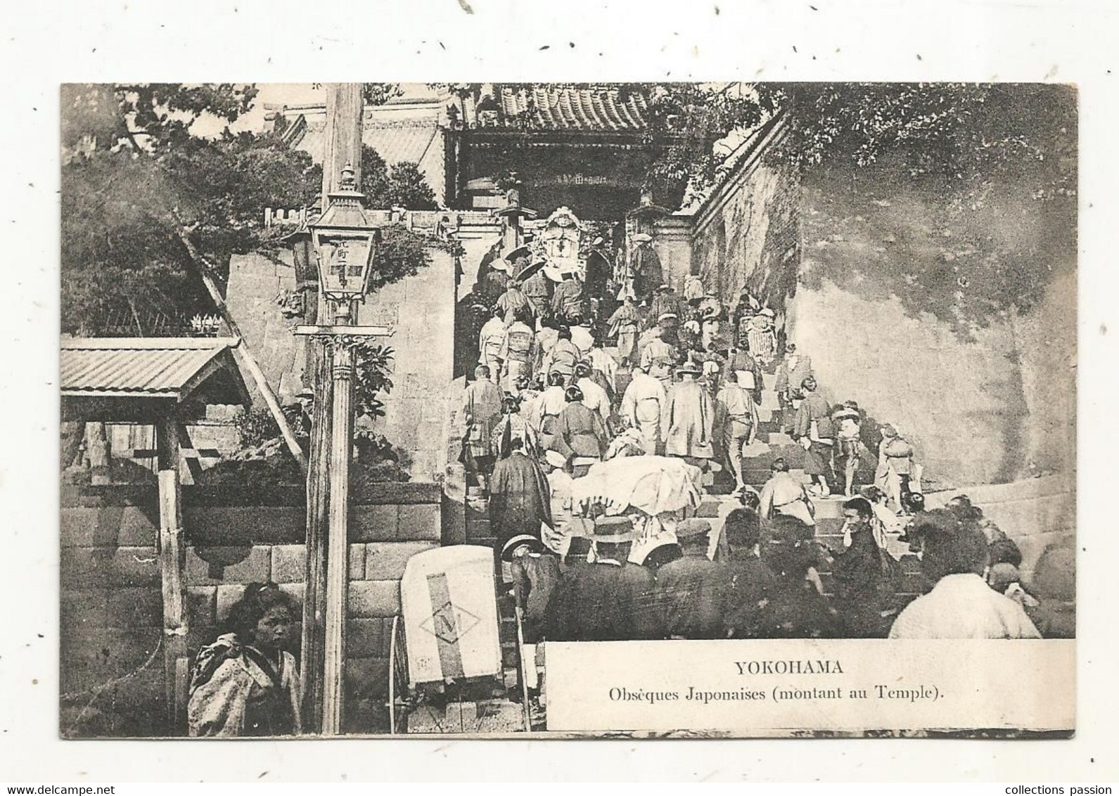 Cp, JAPON,  YOKOHAMA,  Obséques Japonaises ,  Montant Au Temple ,  Vierge - Yokohama