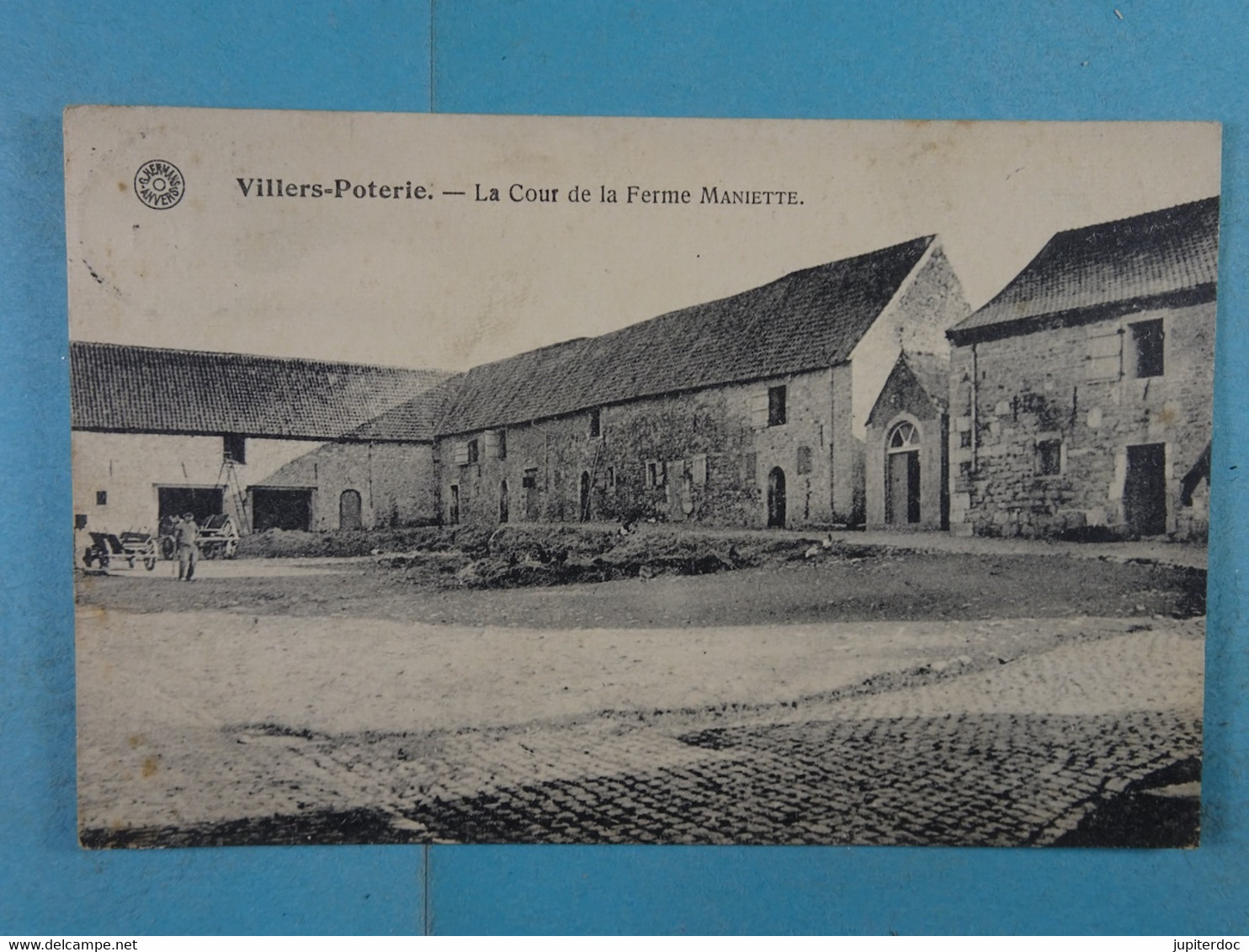 Villers-Poterie La Cour De La Ferme Maniette - Gerpinnes