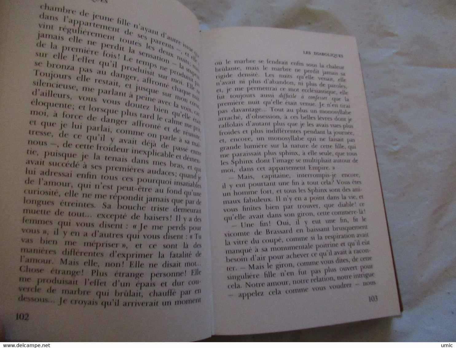 10 volumes , le club des classiques, avec de trés belles illustrations en début de chaque volume ,