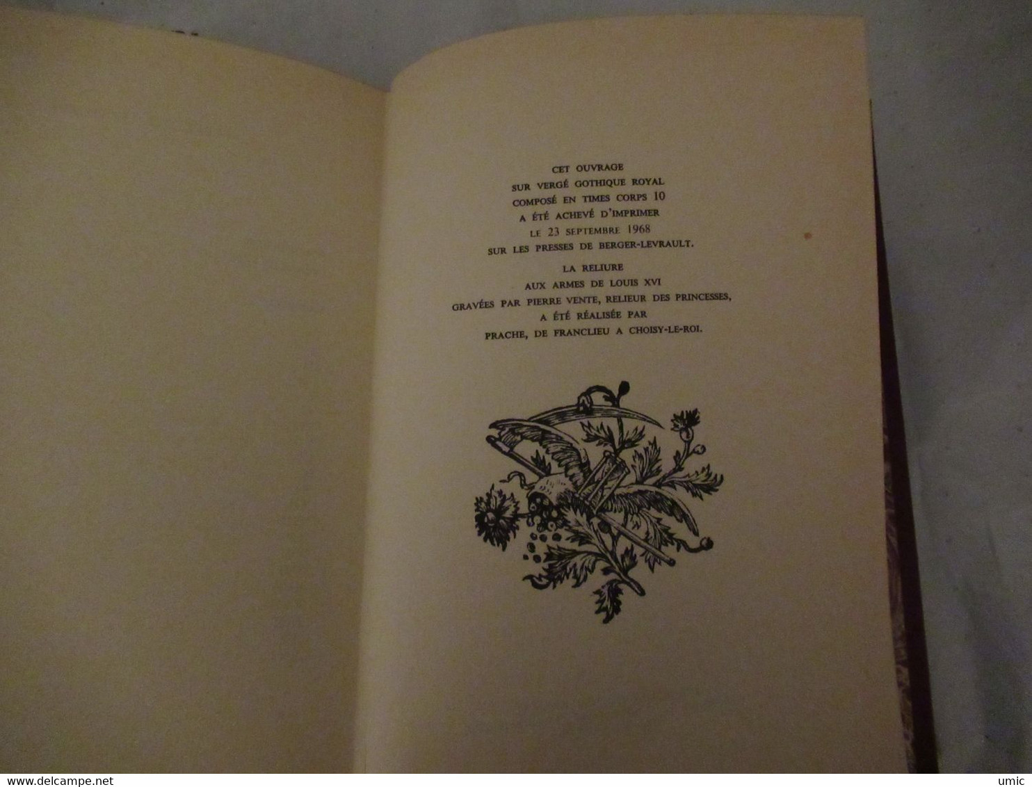 9 volumes , le trésor des lettres Françaises, aux éditions Tallandier ,