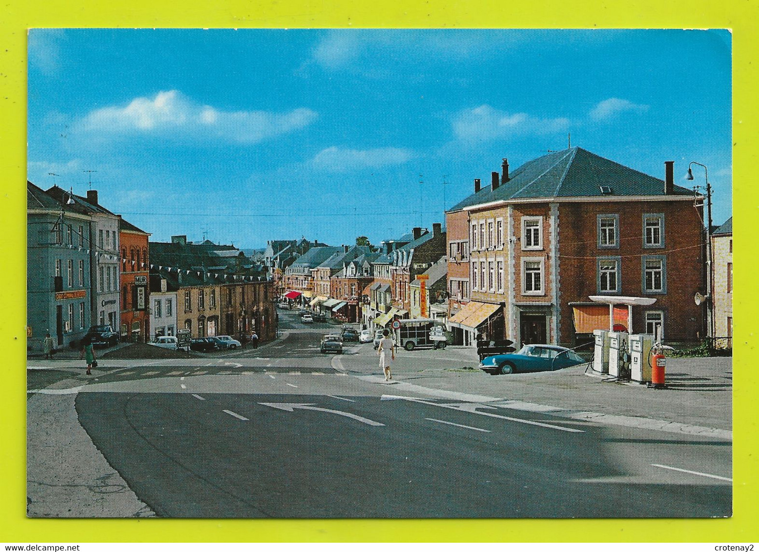 Namur BEAURAING Le Centre VOIR ZOOM Pompes à Essence Autos Citroën DS Tube VW Käfer VOIR DOS - Beauraing