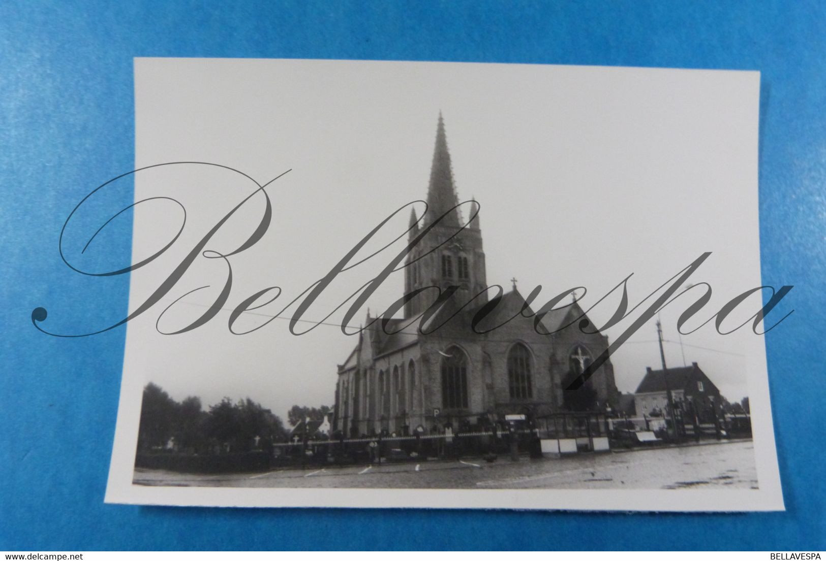 Pollinkhove Kerk St Bartholomeus     Foto-Photo Prive Opname 24/08/1985 - Lo-Reninge