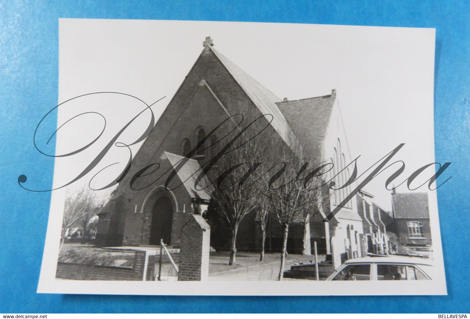 Zande Kerk  Deel Parochie   Foto-Photo Prive, Opname 05/04/1986 - Koekelare