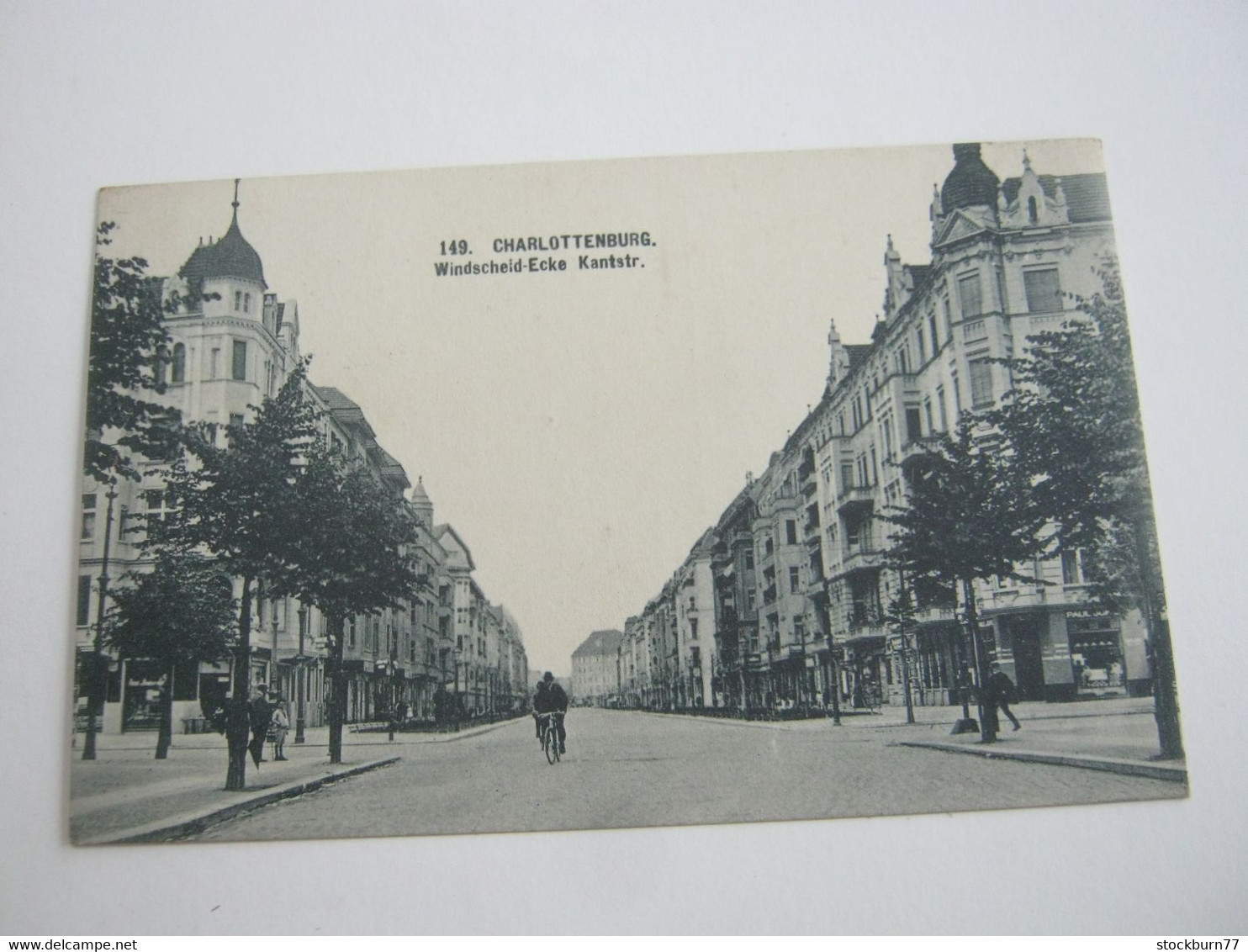 BERLIN  Charlottenburg , Strasse,  Schöne  Karte Um 1928 - Charlottenburg