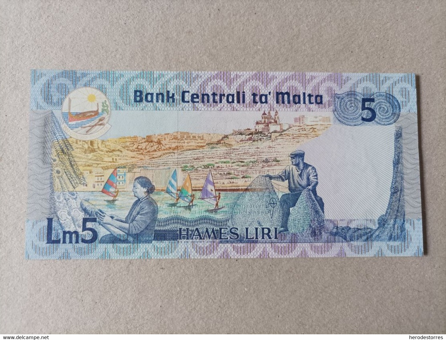 Billete De Malta De 5 Liri, Año 1986, Nº Bajisimo 000422, UNC - Malta