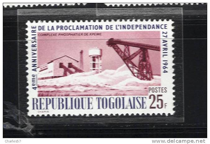 Togo-Poste  N°413**  4e Ann. De L'Indépendance      (moins De 25%de La Cote) - Autres & Non Classés