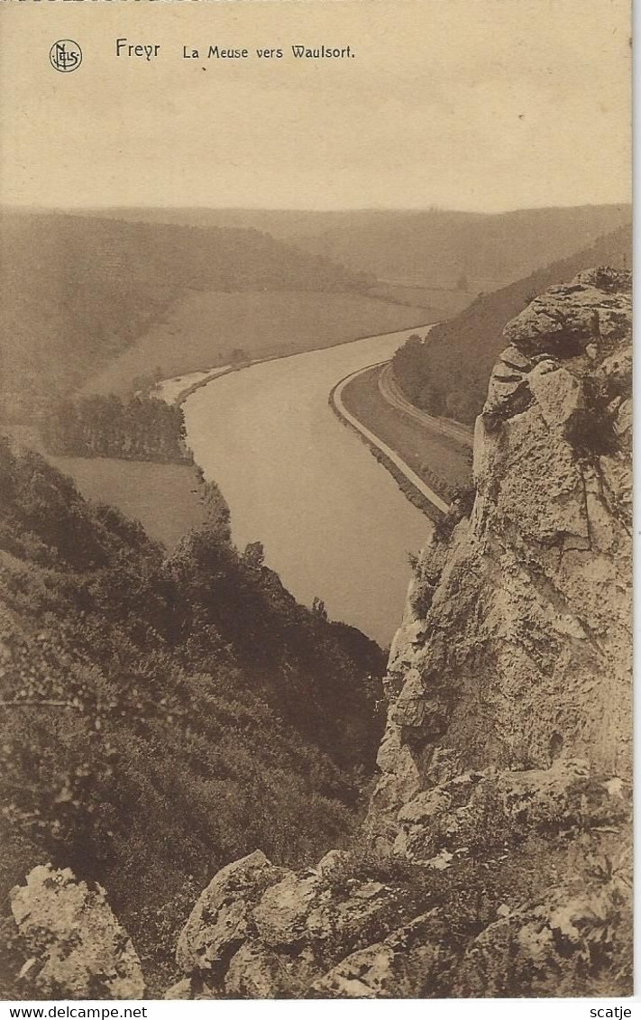 Freyr   -   La Meuse Vers Waulsort. - Hastière