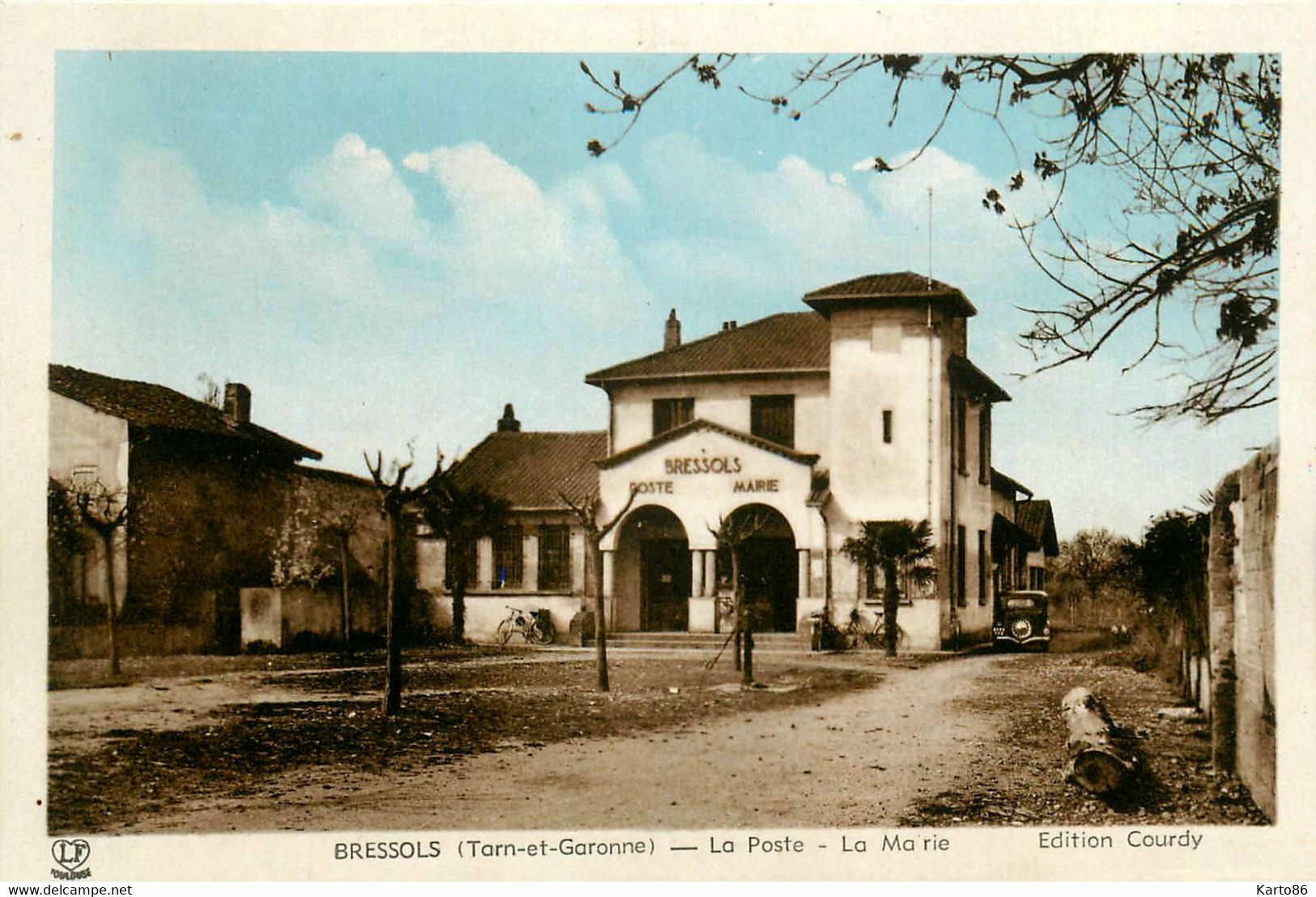 Bressols * Place De La Poste Et La Mairie - Bressols