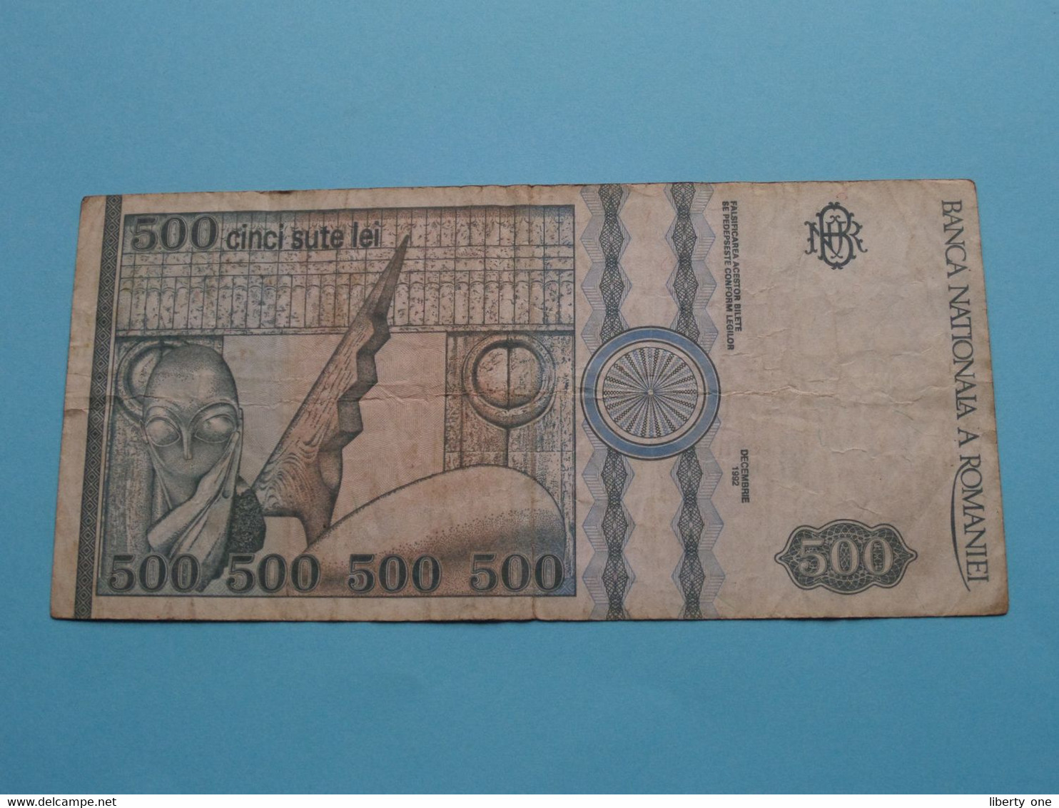 500 Cinci Sute Lei ( 1992 ) F 0007 - 109934 ( For Grade, Please See SCANS ) Circulated ! - Romania