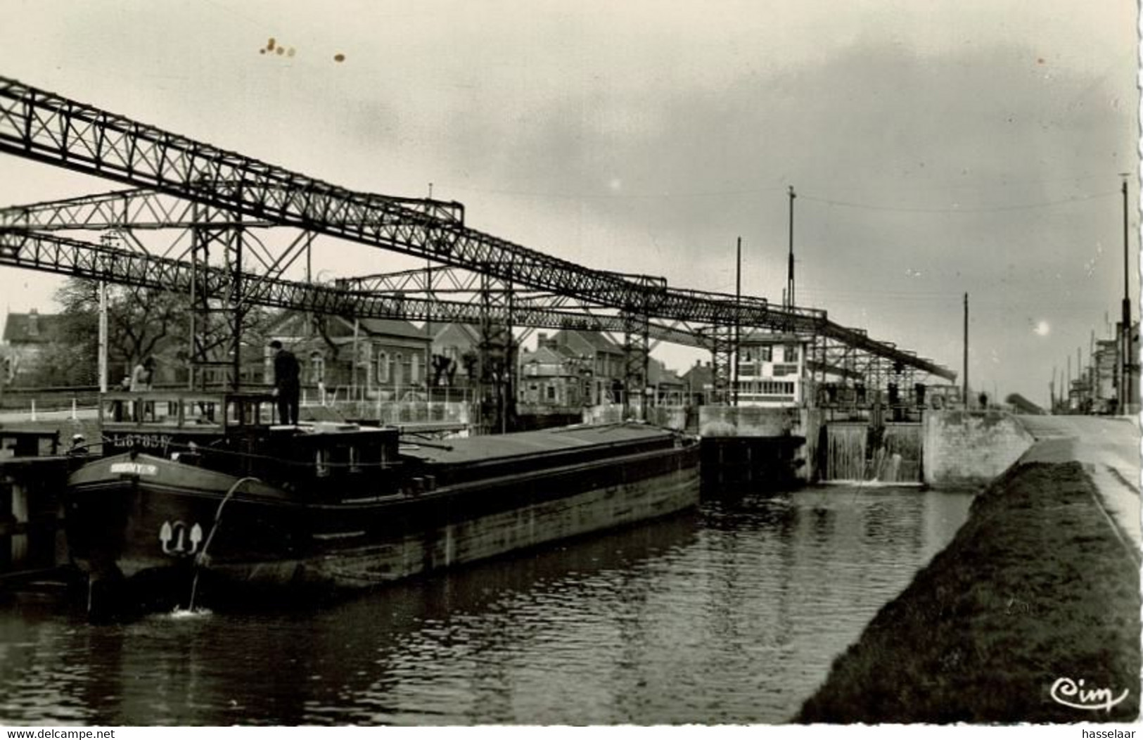 Longueil-Annel - Les écluses électrifiées - Longueil Annel