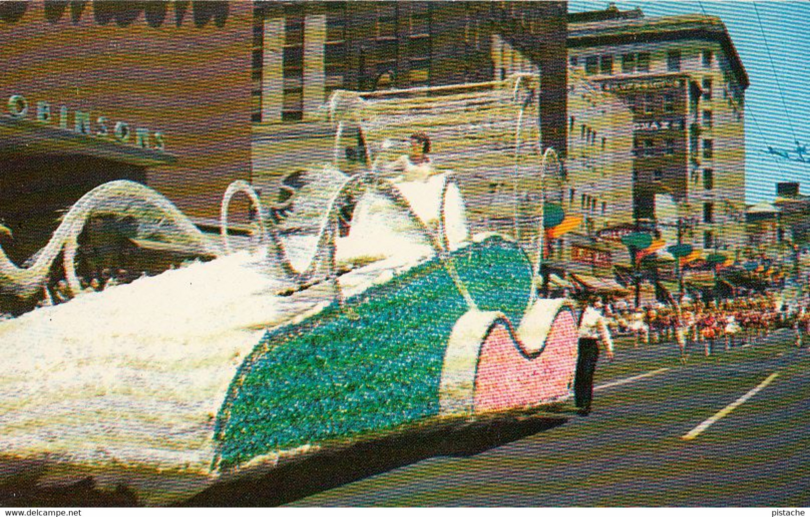 3049 – Memphis Tennessee – Cotton Carnival Parade – VG Condition – 2 Scans - Memphis