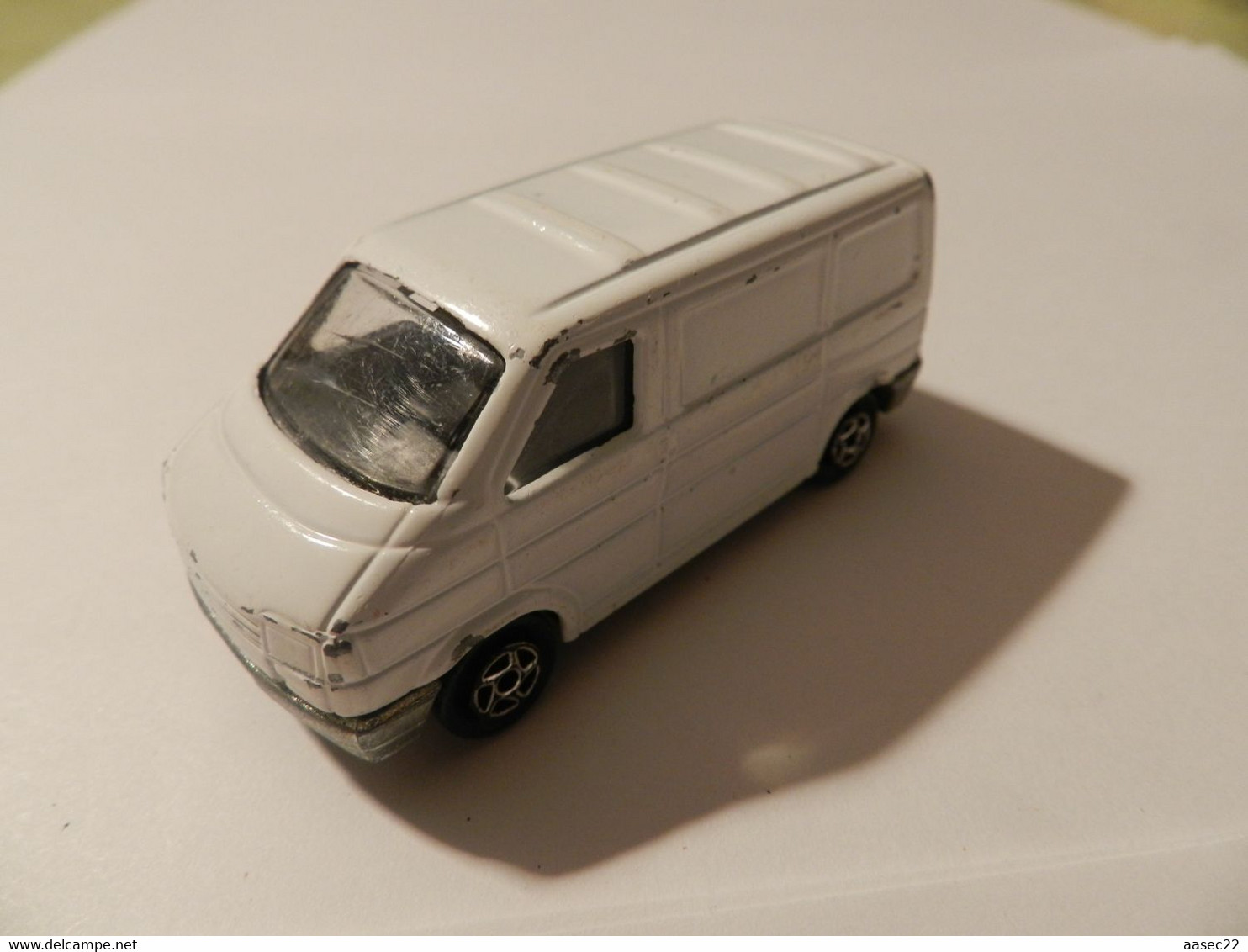 Majorette    Volkswagen Caravelle    ***  2154   *** - Majorette