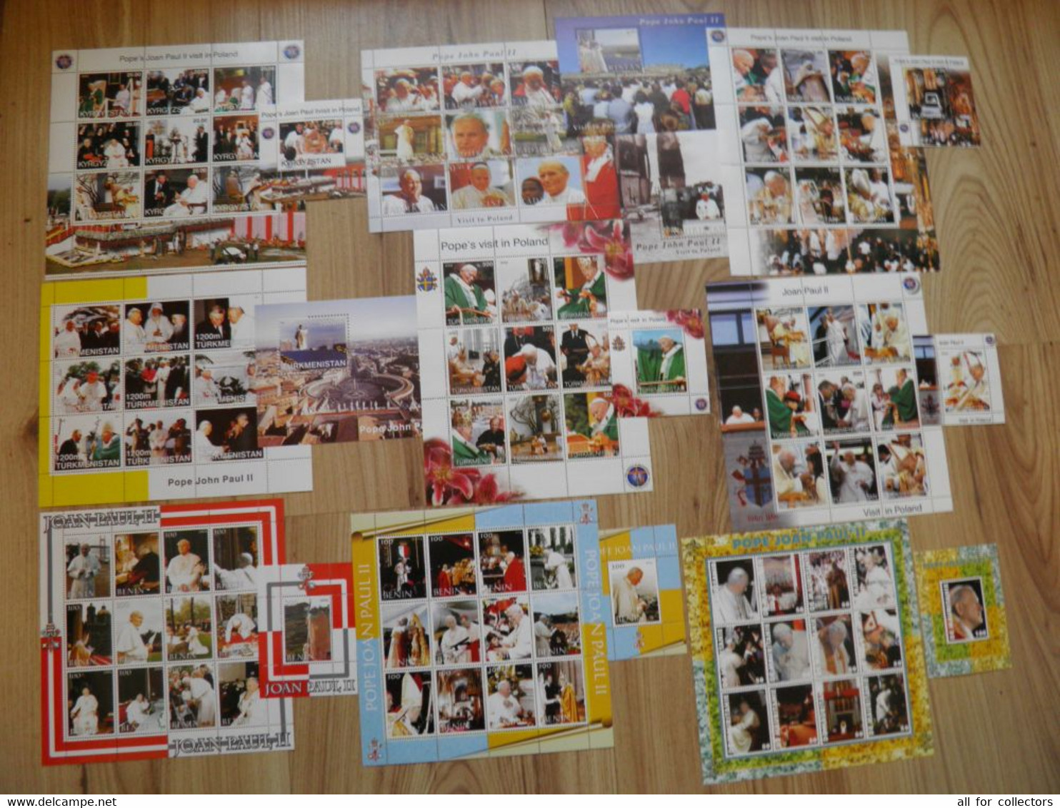 Lot Of 18 Different Sheetlets And 17 M/s MNH Pope John Paul II Joan Poland Polish Religion Christianity - Vrac (max 999 Timbres)