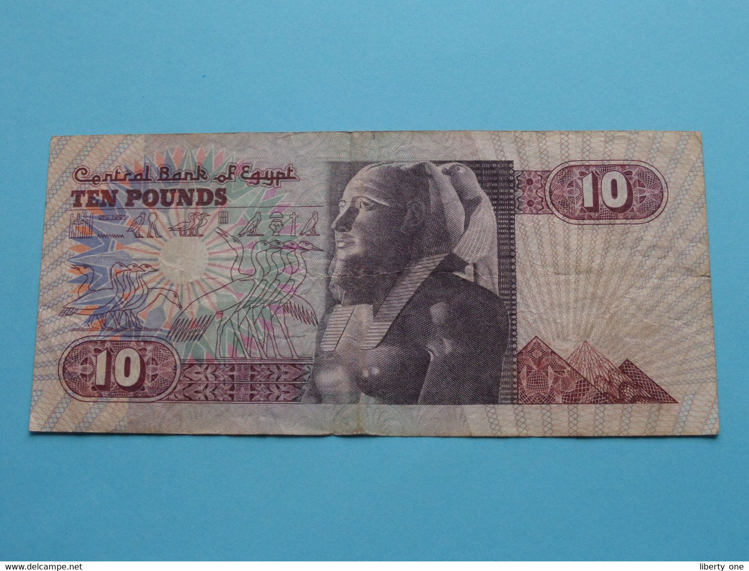 10 Pounds - 1983 ( For Grade See SCANS ) Circulated ! - Egypt