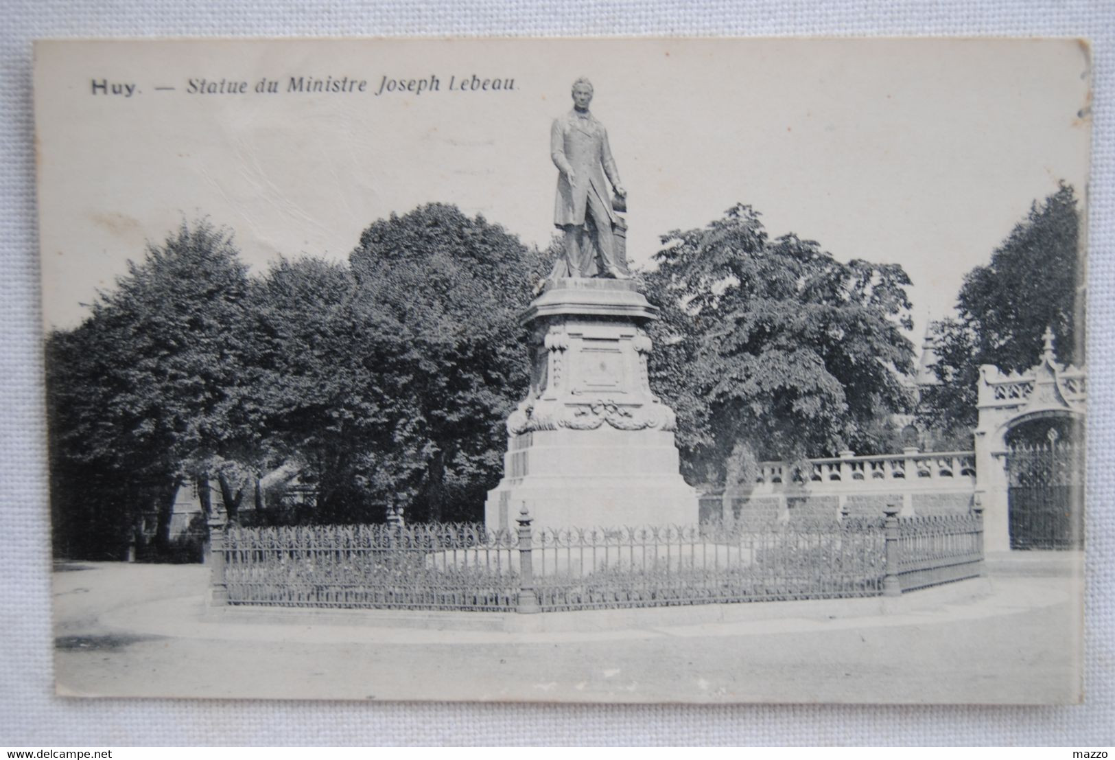 600/HUY -Statue Du Ministre Joseph LEBEAU - Hoei