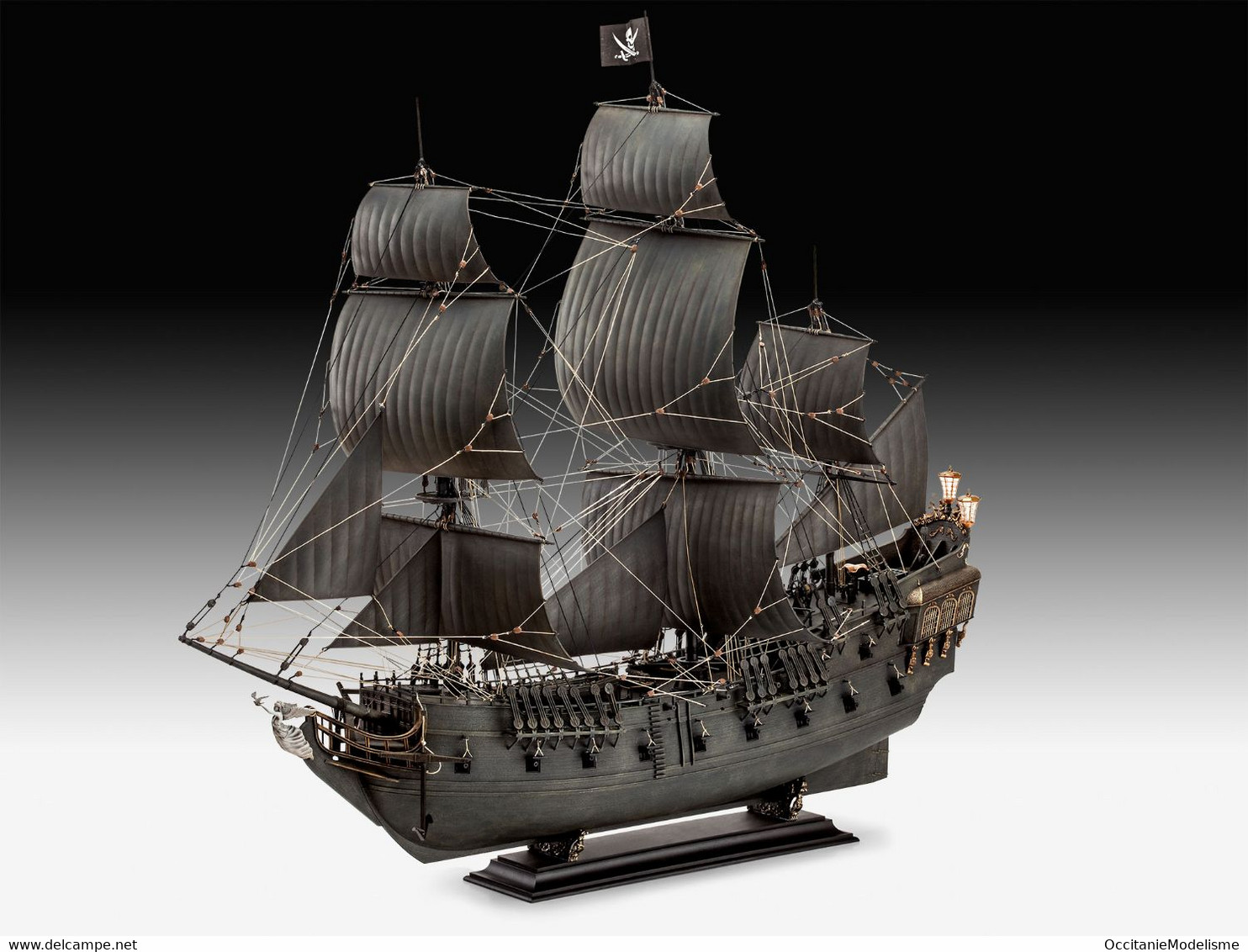 Revell - BLACK PEARL BATEAU Pirates des Caraïbes maquette kit plastique réf. 05699 Neuf NBO 1/72