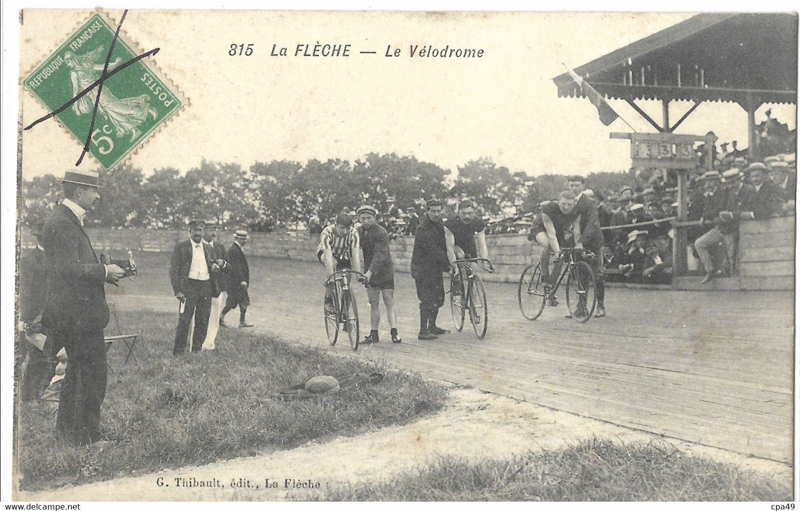 72   LA  FLECHE  LE  VELODROME - La Fleche