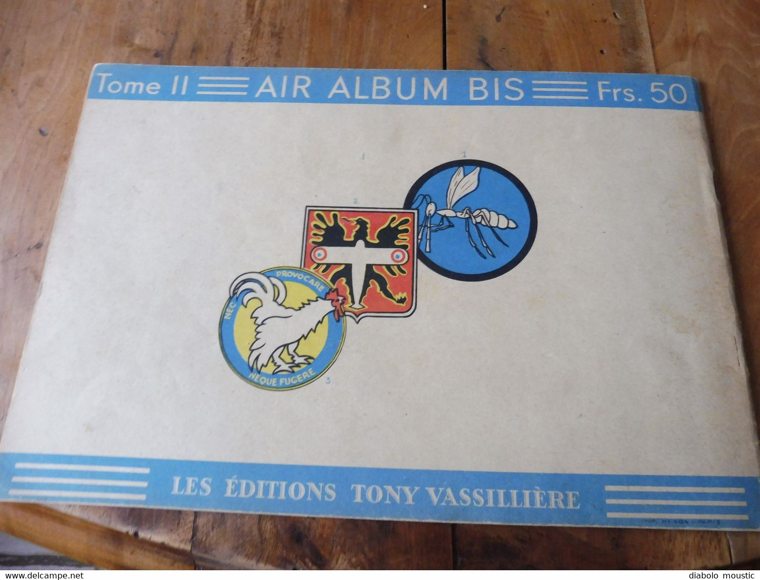 Tome II  AIR ALBUM BIS  Identification AVIONS En Vol  (  B17,Messerschmidt, Devoitine, Spitfire, Potez, Bloch,  Etc - Avion