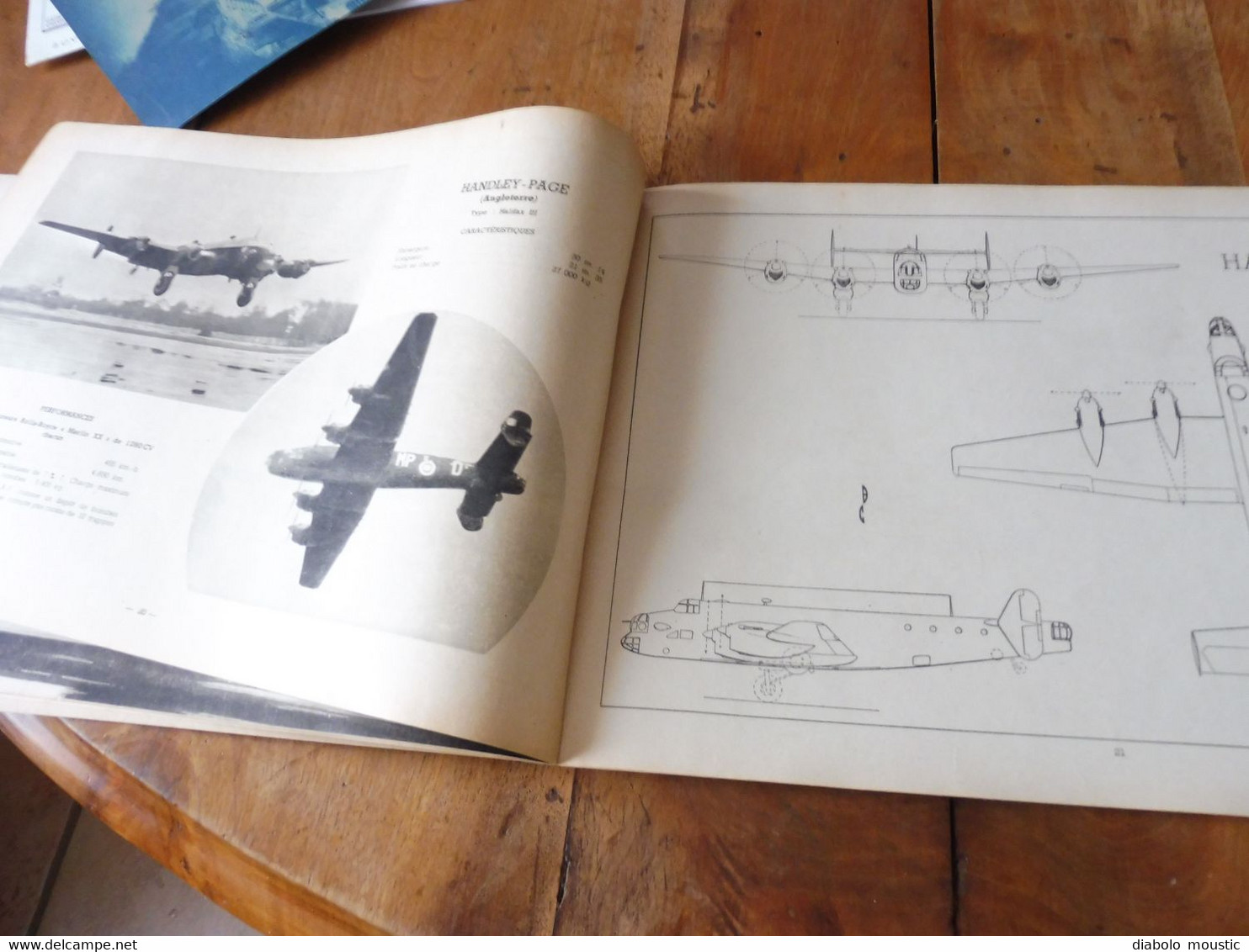 Tome II  AIR ALBUM BIS  Identification AVIONS en vol  (  B17,Messerschmidt, Devoitine, Spitfire, Potez, Bloch,  Etc