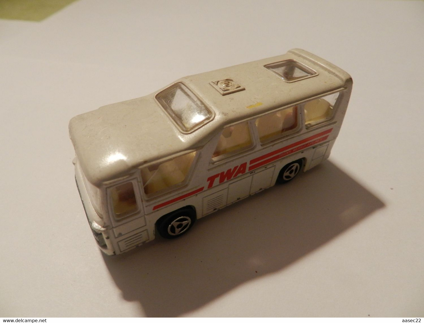 Majorette    Mini Bus TWA    ***  1151   *** - Majorette